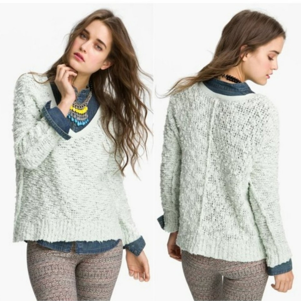FREE PEOPLE 'Songbird' Boho Mint Boucle Knit V Neck Sweater size Small
